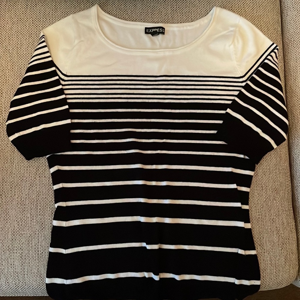 Express womens sweater top